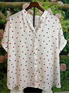 Sweet Rain White Button-Front Blouse with Red Ladybug Print